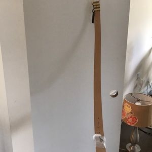 J crew tan belt with gold buckle